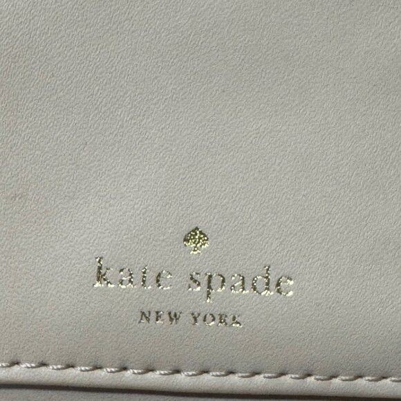 Kate Spade New York Riverside Phoenix Leather Travel Wallet Large  Beige - Picture 4 of 6